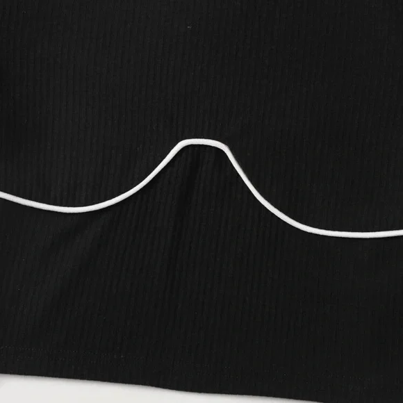 SHEIN Black Ribbed Tee with White Curved Detail - Picture 3 of 3